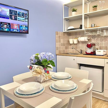 Isabel Suite Наполи Екстериор снимка
