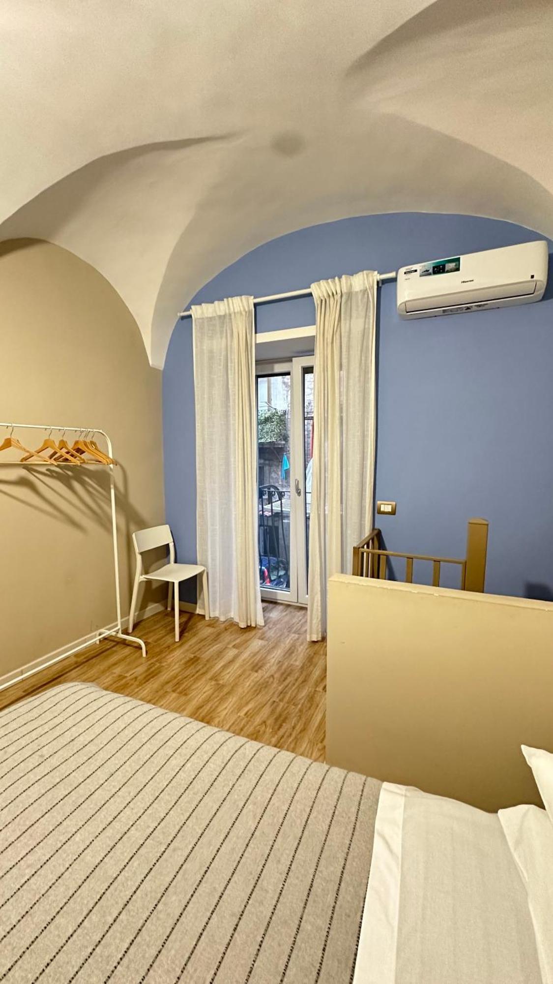 Isabel Suite Наполи Екстериор снимка